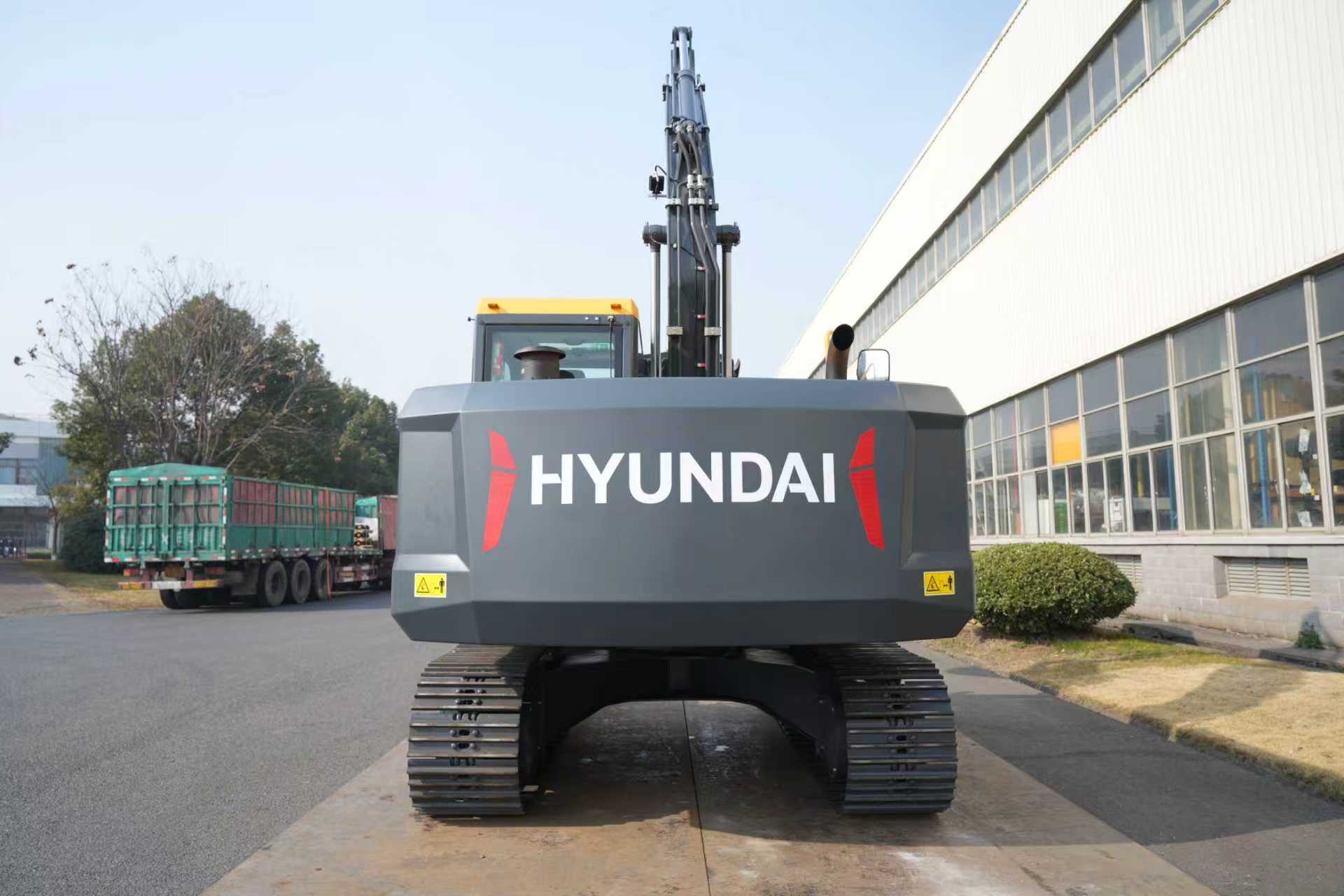 HYUNDAI HX135G Earthmoving Machinery Crawler Excavator - 02_80d3051cf69a777442765f5c4bb920c3.jpg