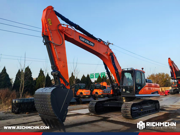 Ethiopia - 2 Units DEVELON DX360LCA-7B Crawler Excavators