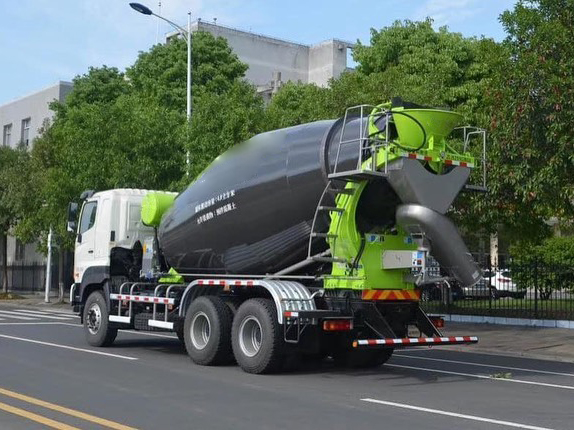 ZOOMLION  RT100 Concrete Machinery Concrete Mixer Truck - 03_099777d91ab6d782945edc6c745a5223.jpg