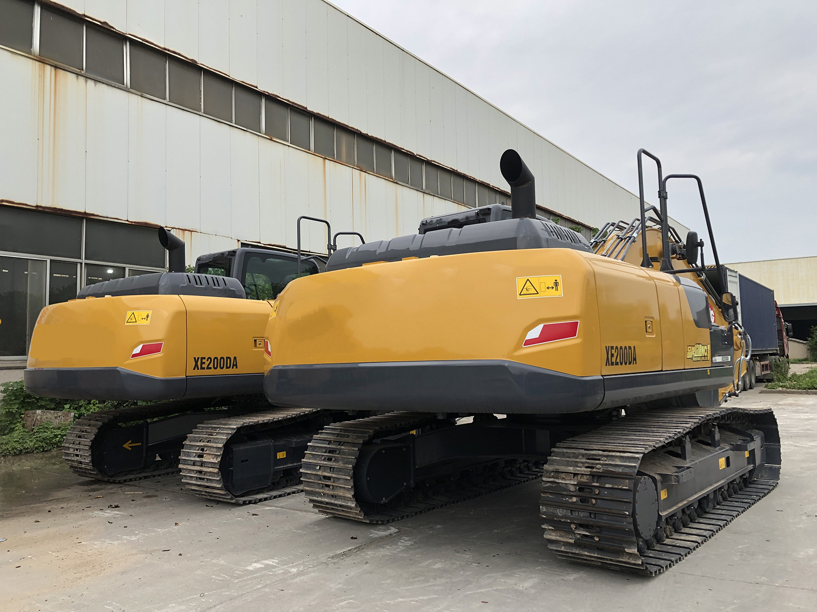XCMG XE200GA Earthmoving Machinery Crawler Excavator - 03_eded3481cd0c74206e2243f127b49d16.jpg