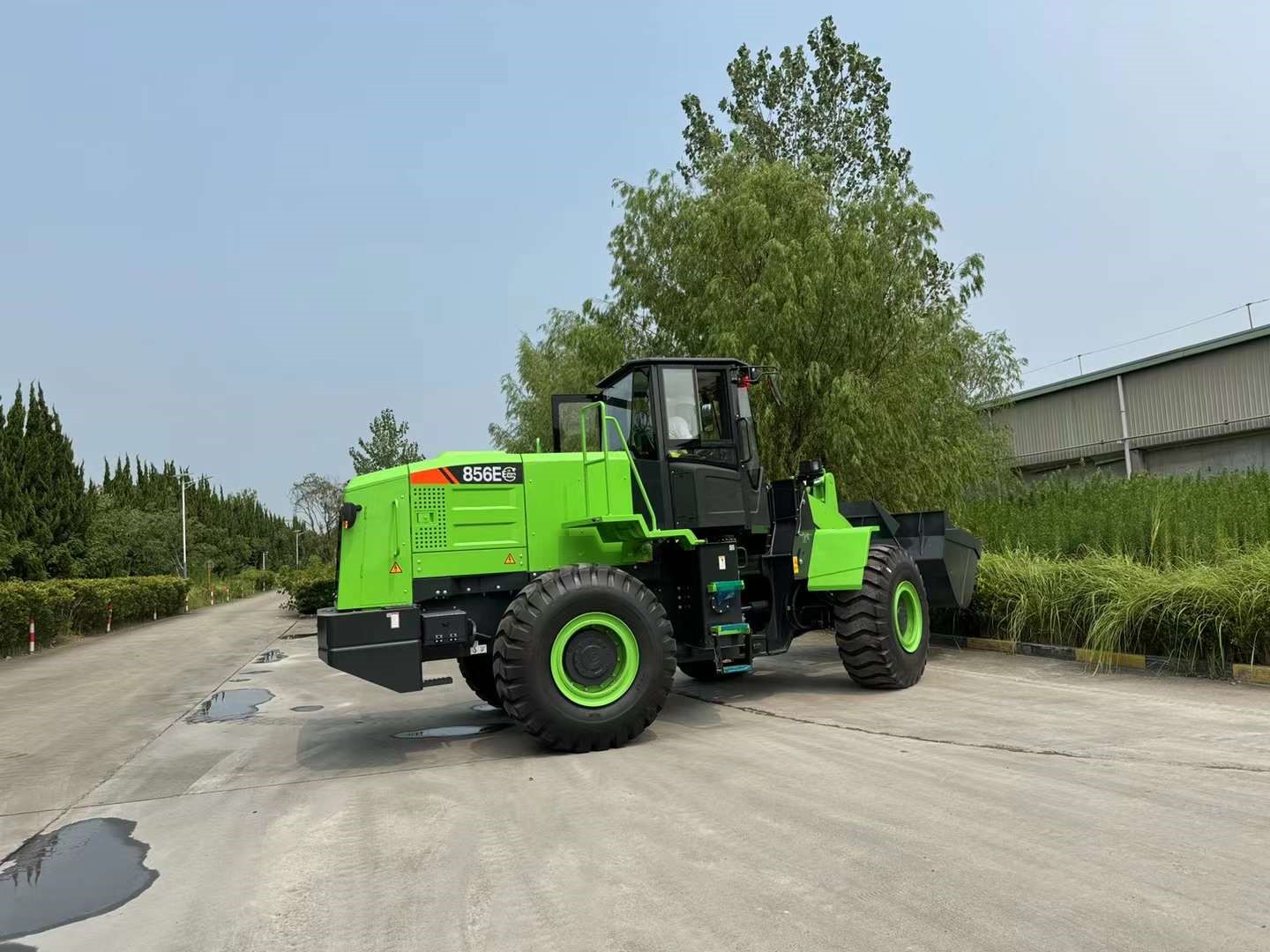 LIUGONG  856E Earthmoving Machinery Wheel Loader - 03_fe9b5c3d1df620e9204d34a57b1a2064.jpg