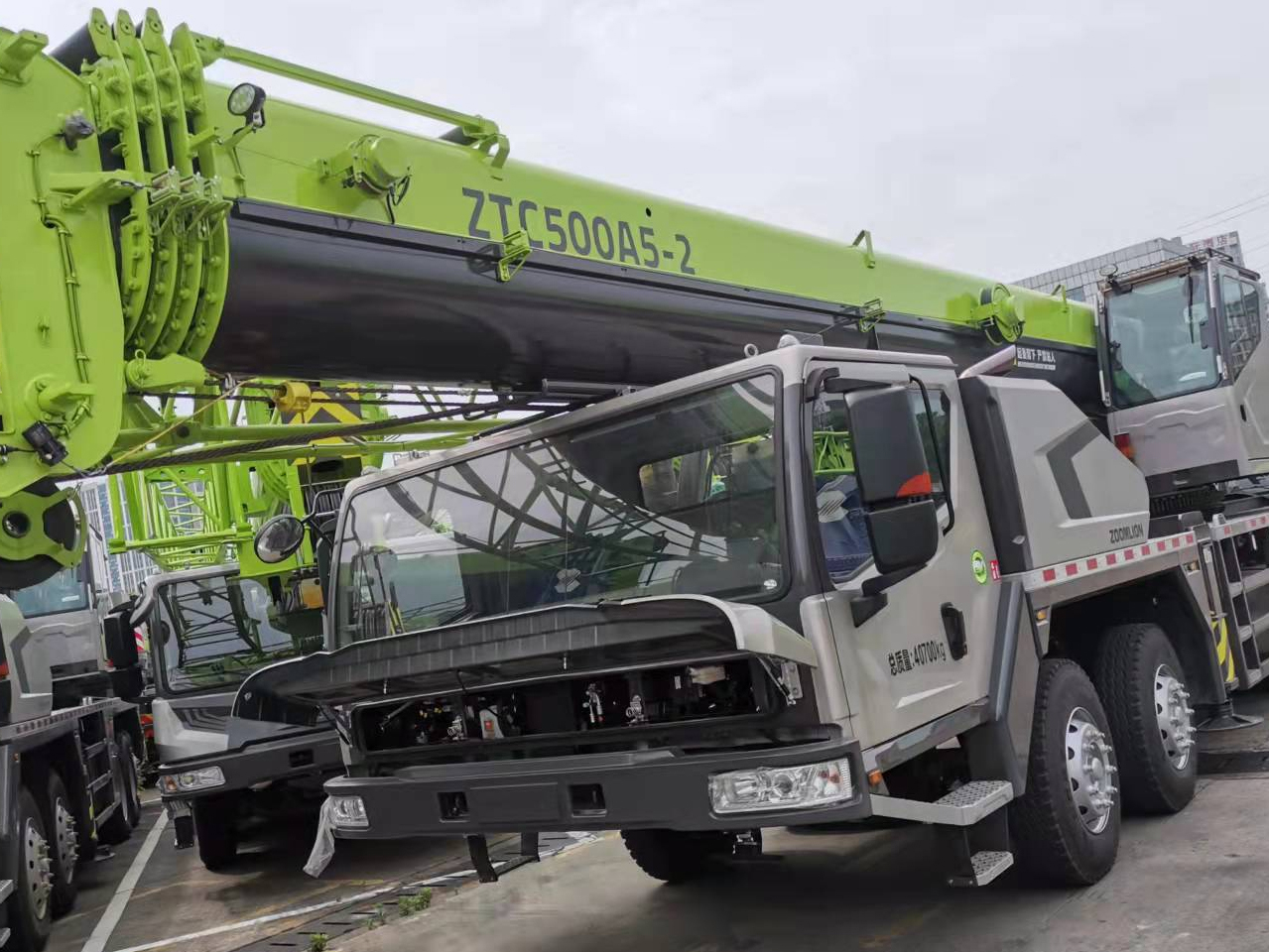 ZOOMLION ZAT2600V763 Lifting Machinery All Terrain Crane - 04_7cdad800ceca42b30e75daa909737884.jpg