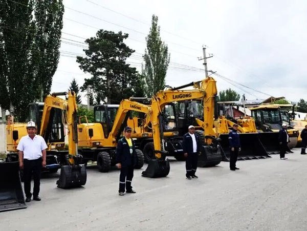 LIUGONG Supports Municipal Upgrades in Kyrgyzstan