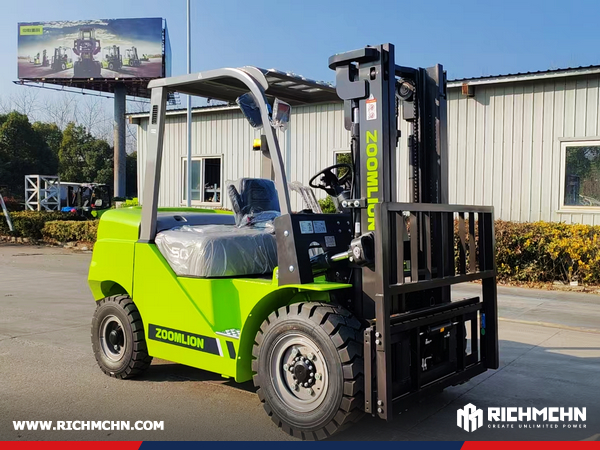 Philippines - 1 Unit XCMG XE60GA Excavator & 1 Unit ZOOMLION FD50 Forklift