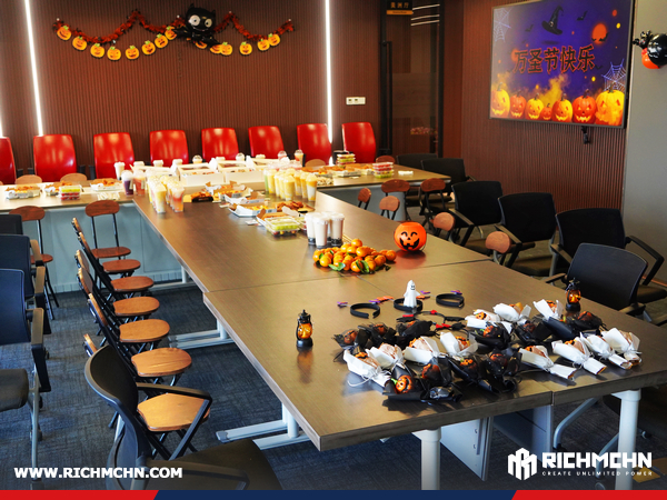 Lonchain Group Celebrates Halloween 2025 with Sweet Treats and Team Fun