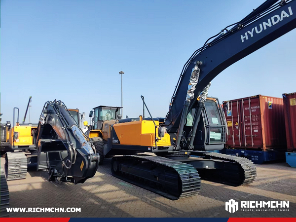 Algeria - 2 Units HYUNDAI HX220HD Crawler Excavator