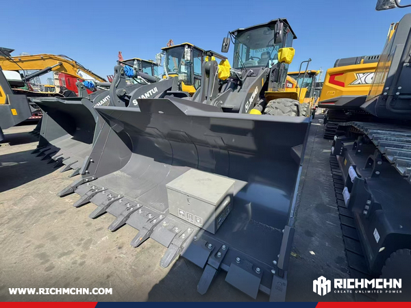 Kenya - 1 Unit XCMG XC958 Wheel Loader