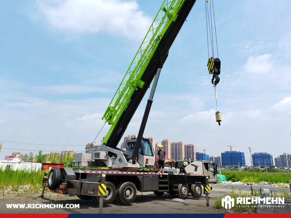 El Salvador - 1 Unit ZOOMLION ZTC500H562-2 Truck Crane