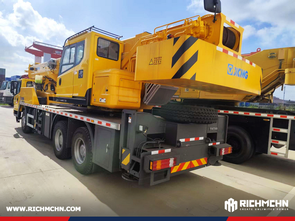 Armenia - 1 Unit XCMG QY30K5C Truck Crane