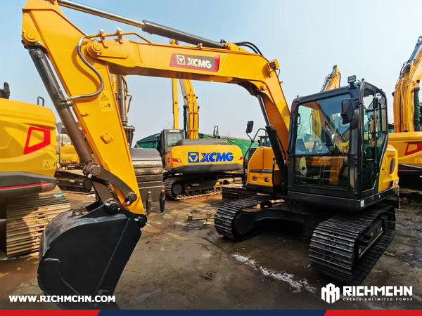 Bahama - 1 Unit XCMG XE75GA Crawler Excavator