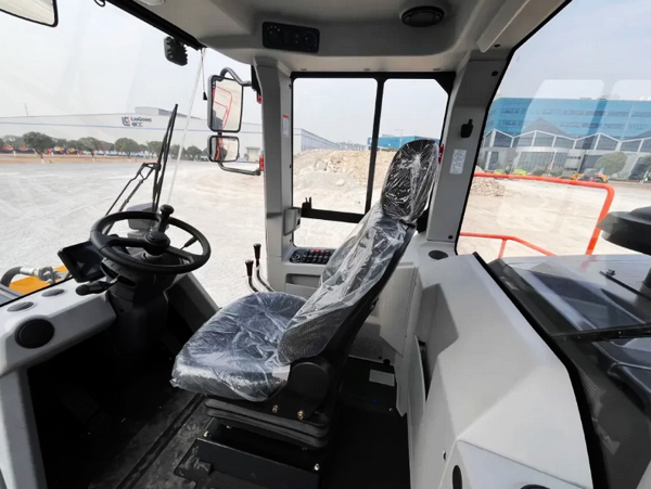 LIUGONG 855T Redefines the 5-Ton Wheel Loader Standard