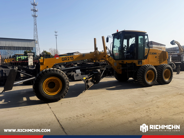 Algeria - 1 Unit XCMG ZL50GN Wheel Loader & 1 XS143J Road Roller & 1 GR215 Motor Grader