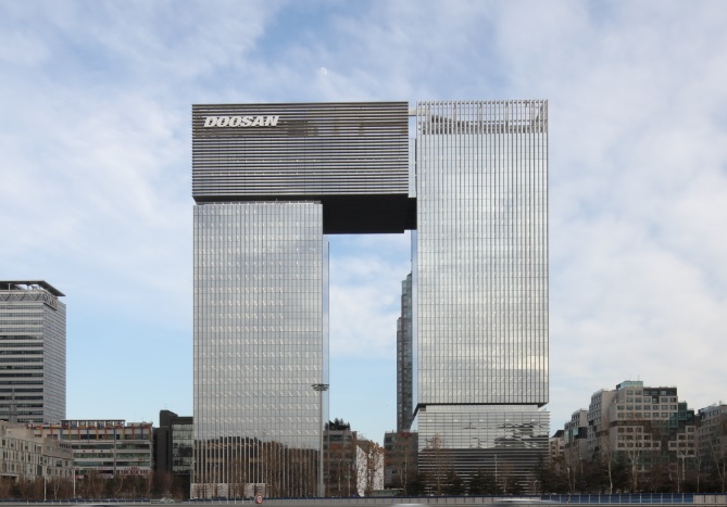 DOOSAN