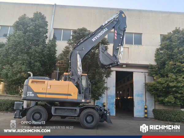 Algeria - 1 Unit HYUNDAI HW210 Wheel Excavator