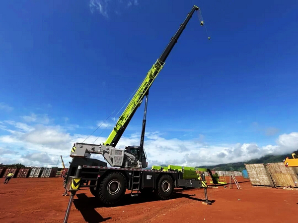 ZOOMLION Cranes Delivered to Simandou Project