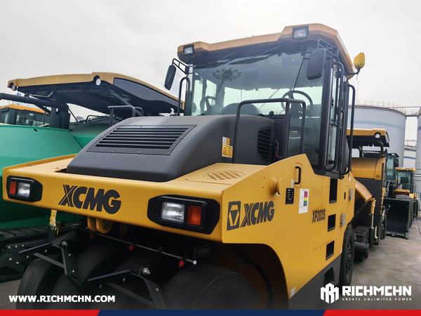 Algeria - 1 Unit XCMG XP203S Road Roller