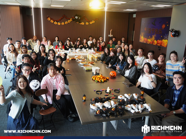Lonchain Group Holds Christmas Creative Activity