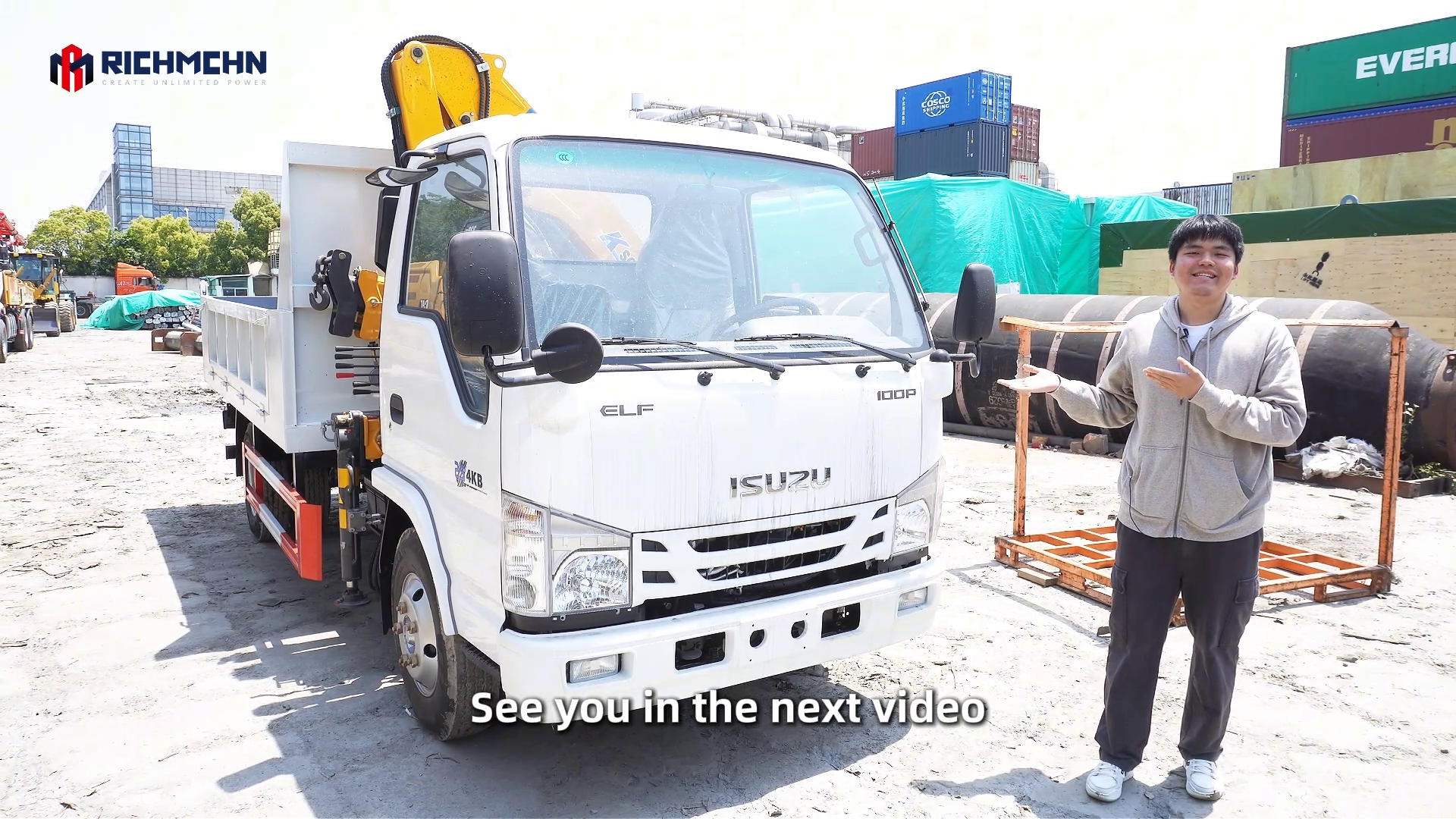 Flexible Lifting Solutions with XCMG SQZ32 Truck Mounted Crane
