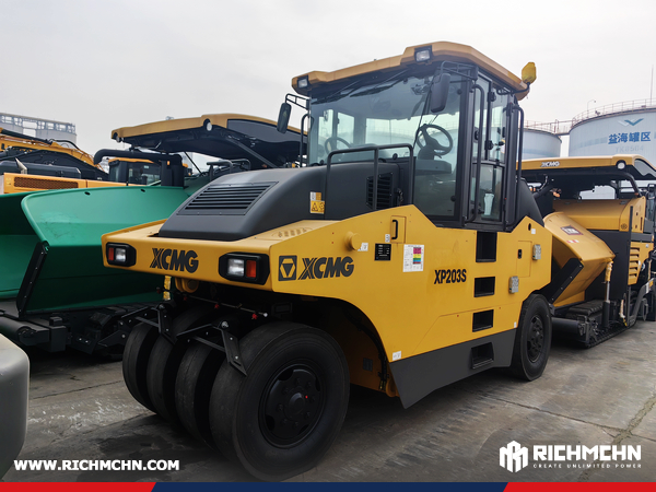Algeria - 1 Unit XCMG XP203S Road Roller