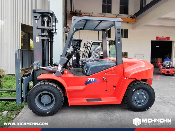 Costa Rica - 1 Unit HELI CPCD70-W2K2 Forklift