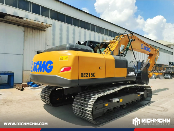 Argentina - 1 Unit HELI CPCD35 Diesel Forklift & 1 LUTONG LTD1604-4 Farm Tractor & 1 XCMG XC870K Backhoe loader & 1 XC740K Skid Steer Loader & 3 XE215C Crawler Ecavators & 3 XC938 Wheel Loaders