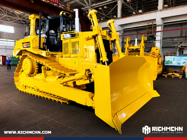 Antigua - 1 Unit XCMG ZL50GN Wheel Loader & 1 XC870K Backhoe Loader & 2 XE335G Excavators & 2 HBXG SD7N Bulldozers