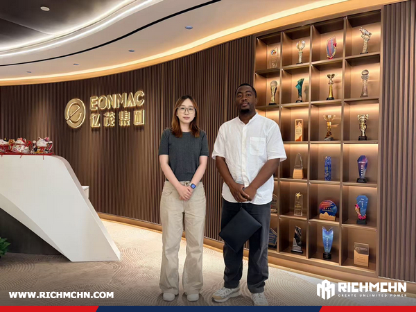 Zimbabwe Client Visited Lonchain Group Office