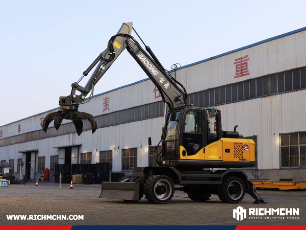 Paraguay - 1 Unit BAODING BD95W Wheel Excavator & 1 HELI CPCD25 Diesel Forklift