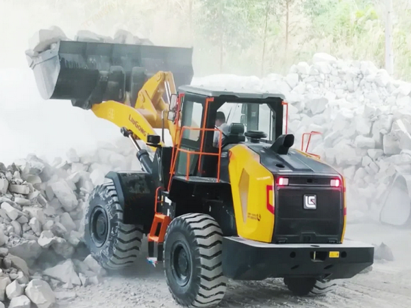 LIUGONG 855T Redefines the 5-Ton Wheel Loader Standard