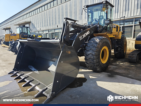 Antigua - 1 Unit XCMG ZL50GN Wheel Loader & 1 XC870K Backhoe Loader & 2 XE335G Excavators & 2 HBXG SD7N Bulldozers