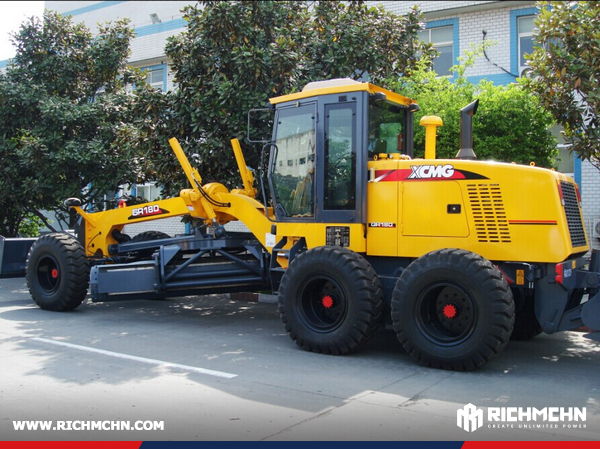 Algeria - 1 Unit XCMG GR180 Motor Grader