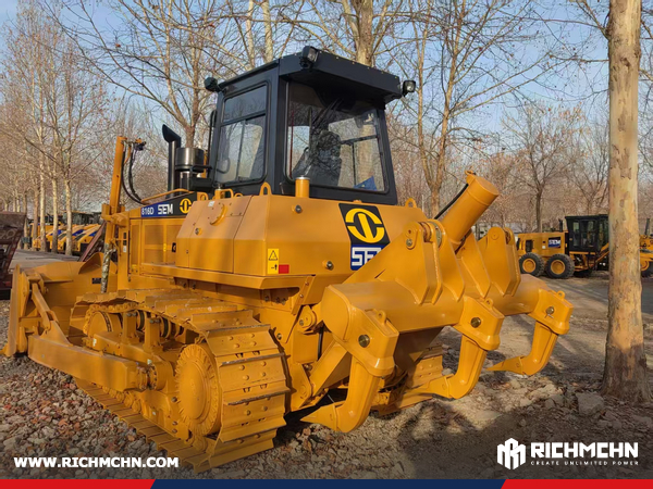 Azerbaijan - 1 Unit SEM SEM816D Bulldozer
