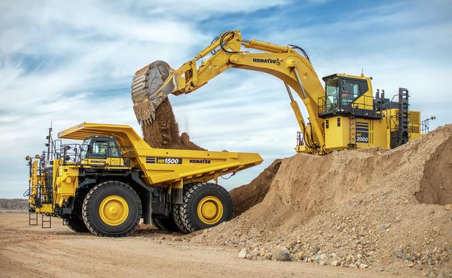 KOMATSU
