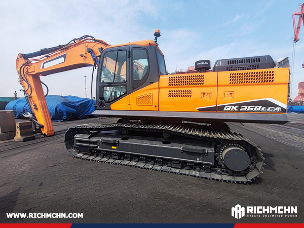 Ethiopia - 1 Unit DEVELON DX360LCA-7B Crawler Excavator
